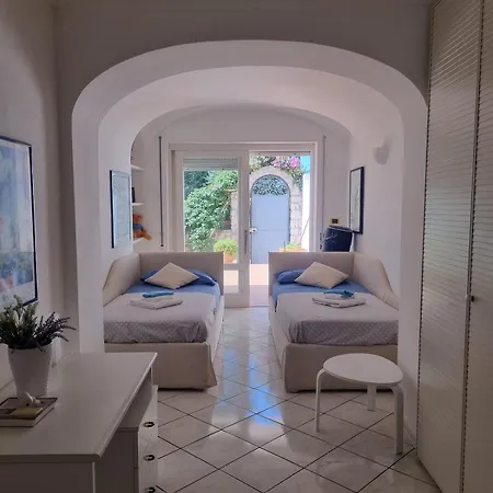 Casa Andrea - With Great Terrace 公寓
